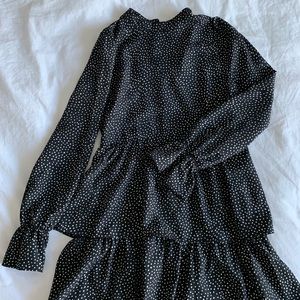 Melloday polka dot white/black . Size XS